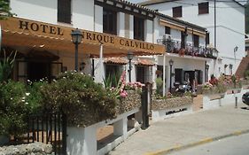 Hotel Enrique Calvillo